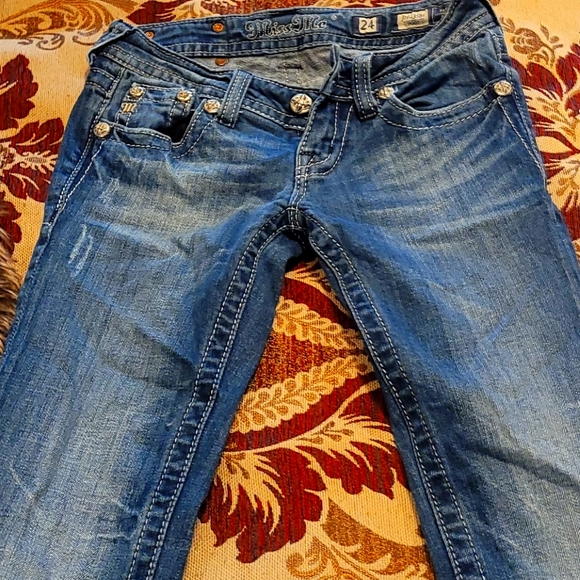 MissMe jeans in great shape